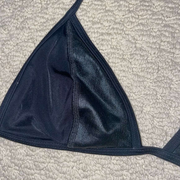 Black bikini top with leather details - Picture 2 of 2